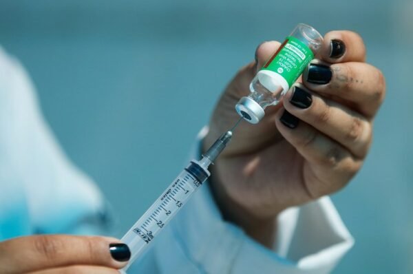 Valinhos está com 80,72% da população vacinada