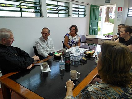 Valinhos: Sede da FEAV recebe os padres da Associação do Senhor Jesus para uma bênção especial