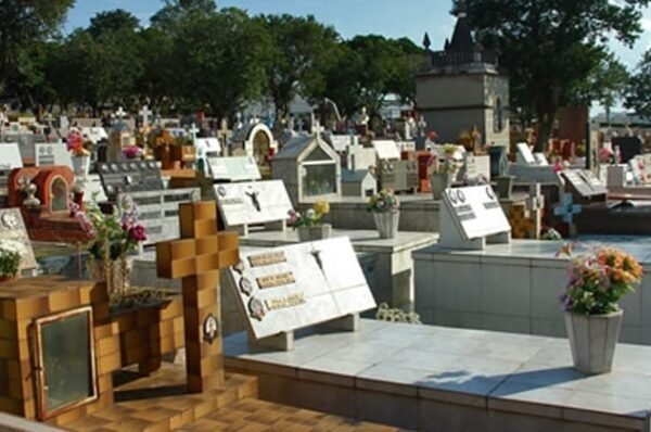 Projeto para abertura de 97 novos jazigos no cemitério de Valinhos é aprovado