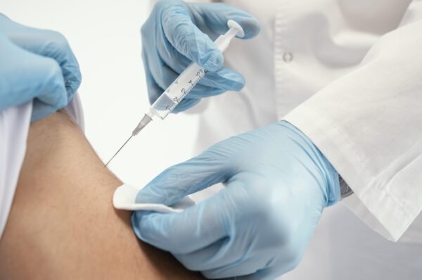 Valinhos aplicou 47.903 doses da vacina contra a Gripe e 3.296 doses contra o Sarampo