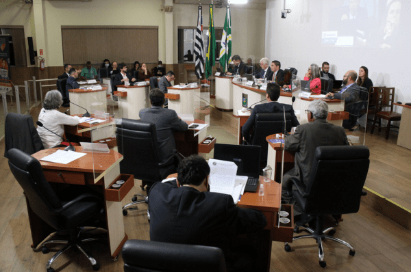 Vereadores votam projeto que estabelece as diretrizes orçamentárias para 2023 em Valinhos