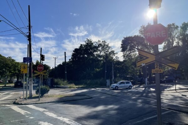 Cronograma para alinhar obras de construção de Viaduto no Bom Retiro em Valinhos