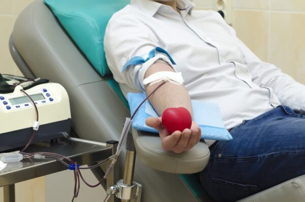 Ação nas escolas para conscientizar jovens sobre a importância da doação de sangue é aprovado