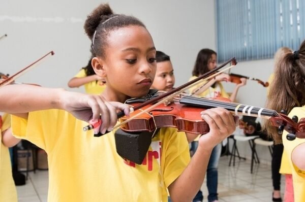 Projeto Guri no Polo Vinhedo está com inscrições abertas para aulas musicais