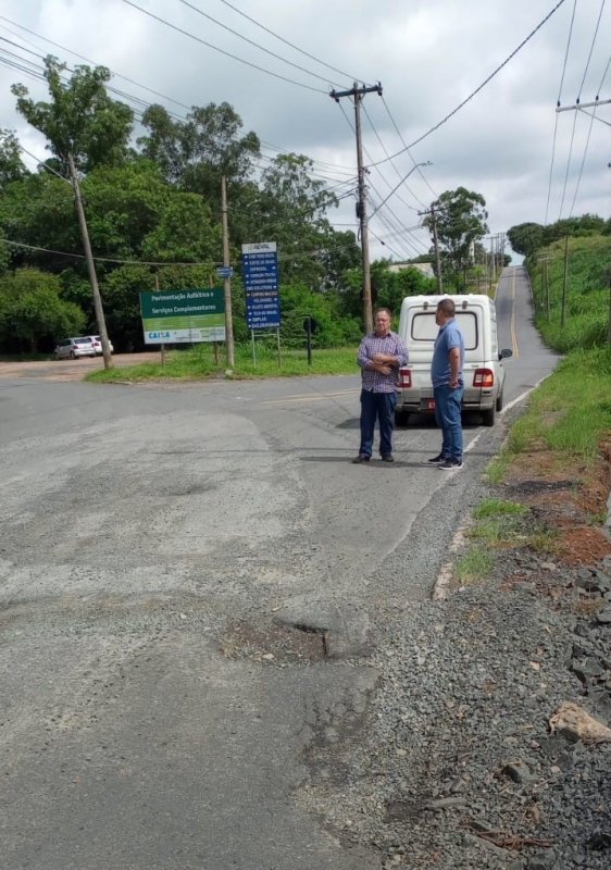 <strong>Prefeitura aciona o Departamento de Estradas e Rodagens para solucionar problemas na Rua Clark</strong>