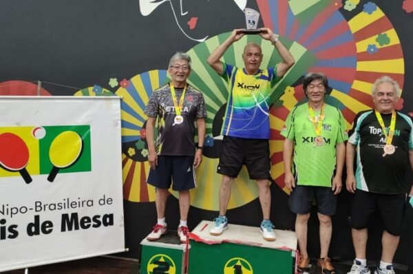 Mesatenistas de Valinhos conquistam mais medalhas em São Paulo e Campinas