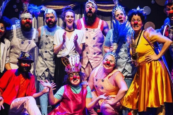 Espetáculo “El Grand ClownBaret” chega a Valinhos neste domingo