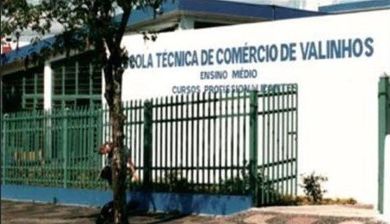 Desenvolvimento Integral: O Colégio São José e a Escola Técnica de Comércio