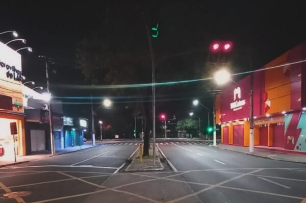 Centro de Valinhos tem revitalização na iluminação com 194 lâmpadas LED