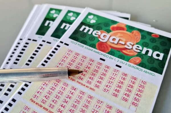 Mega-Sena passa a ter sorteios 3 vezes por semana