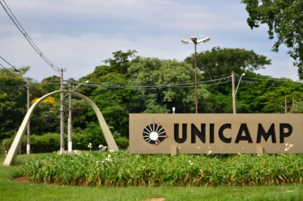 Foram divulgados os editais com 22 vagas para 14 cargos no concurso da Unicamp SP