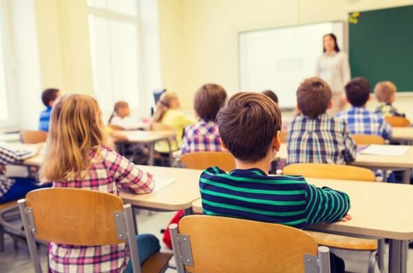 Novo plano de 2024 terá aumento de 9% da mensalidade nas escolas particulares