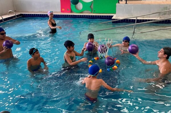 ACESA Capuava Promove a natação inclusiva para assistidos