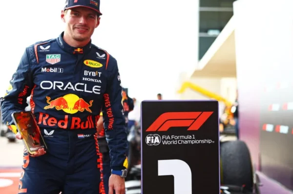 Verstappen ganha o GP dos EUA e chega à 50ª vitória na F1