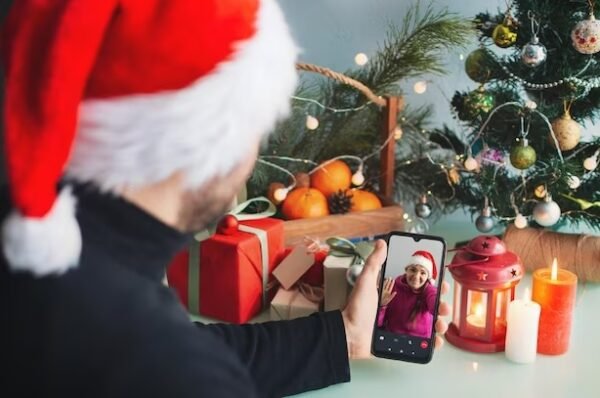 Natal na Era Digital: Celebrando a conexão virtual e a magia online
