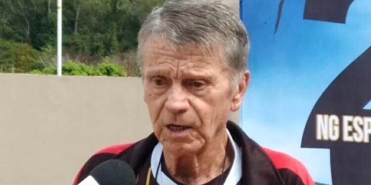 Osvaldo Cunha, ex-lateral do Guarani, São Paulo e Corinthians morre aos 80 anos