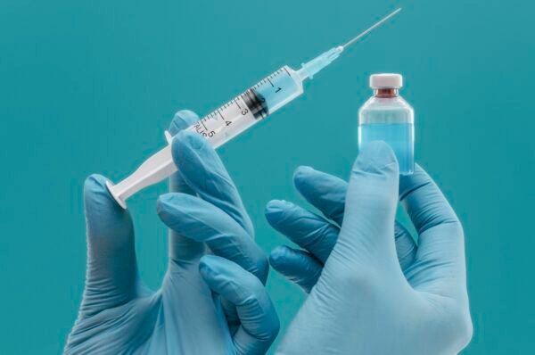 Vacinação contra a gripe agora abrange indivíduos a partir de seis meses de idade