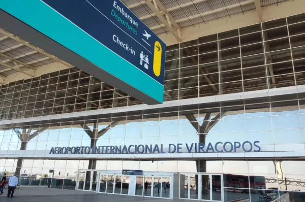 Passageiro é detido com 19 kg de cocaína na bagagem despachada no Aeroporto de Viracopos