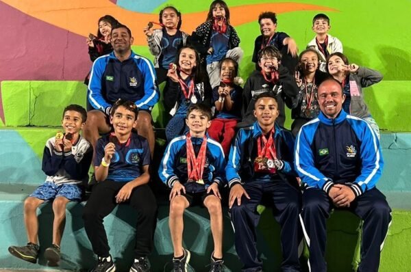 Atletismo de Valinhos Brilha na Liga Nescau com 54 Medalhas