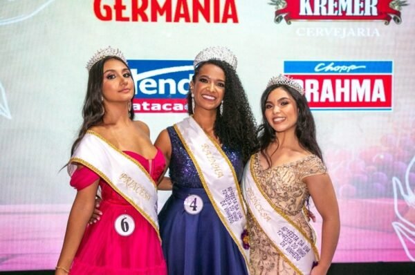 Rainha e Princesas da 61ª Festa da Uva de Vinhedo terão prêmio em dinheiro