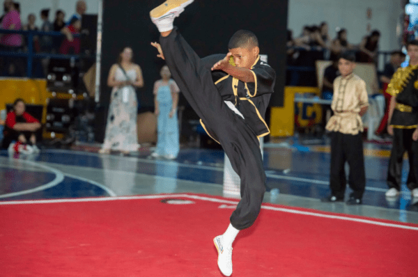 Aos 12 anos, Yago Morais conquista ouro e bronze no Campeonato Brasileiro de Kung Fu em Brasília