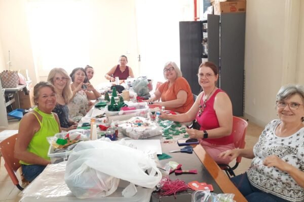 Casa da Criança realiza homenagem no Dia Internacional do Voluntariado