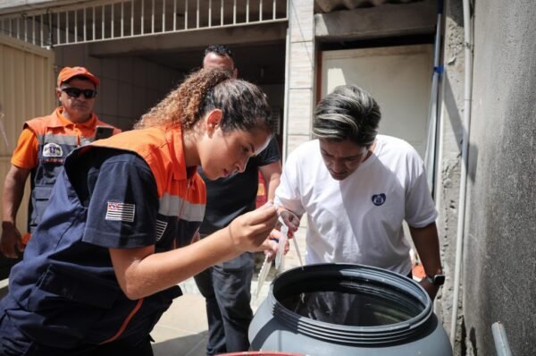 Governo de SP reforça combate à dengue e alerta sobre descarte de lixo