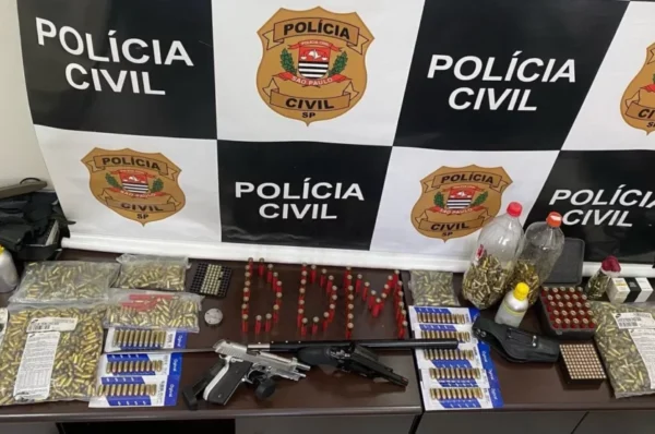 Polícia encontra armas e 1,6 mil munições na casa de piloto em Campinas