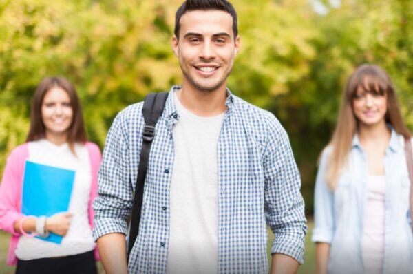 Cursos gratuitos da UNIVESP 2025 com inscrições abertas em Valinhos