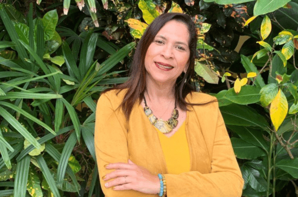 Psicóloga Rita Oliveira alerta sobre os desafios do transtorno bipolar e a importância da conscientização