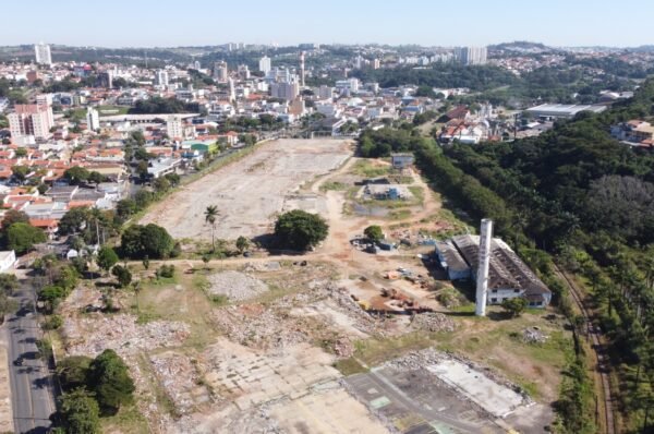 Prefeito Franklin anuncia ligação da Avenida Paulista com Avenida Dino Celani, em Valinhos